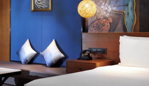 Luxury Single Room, Lake View