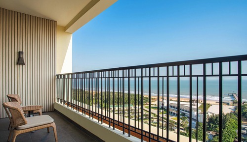 Family Suite, 1 King Bed, Balcony, Sea View