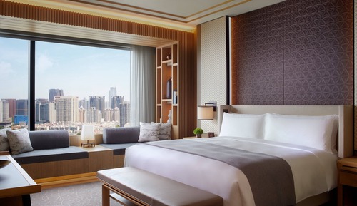 Suite, 1 Bedroom, City View