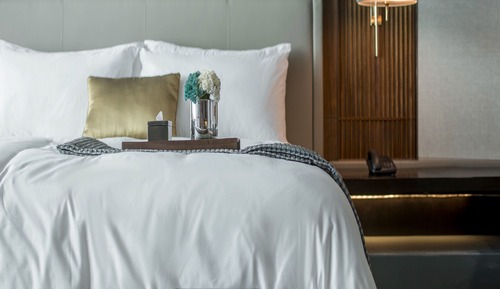 Classic Room, 1 King Bed (High Floor)