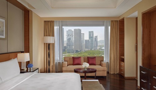 Deluxe Garden View King Bed Room