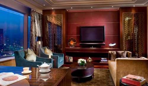 Carlton Suite