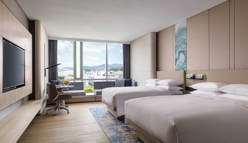 Room, 2 Queen Beds