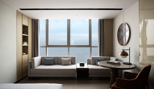 Executive Suite, 1 King Bed, Balcony, Ocean View