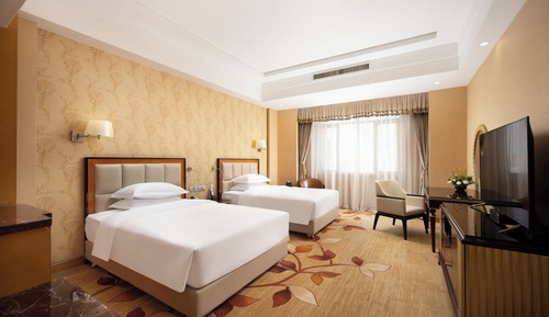 Executive Twin Room, City View
