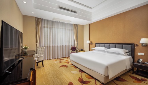 Superior Double Room, City View