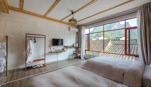 Premium Twin Room