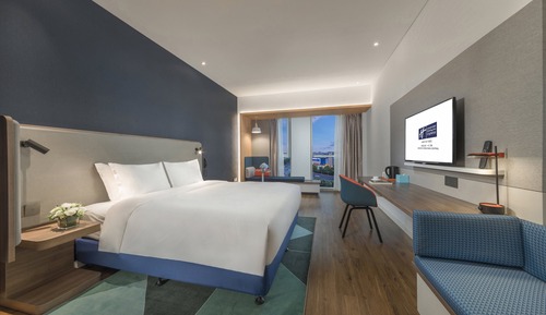Standard Room, 1 King Bed (eGaming Area)