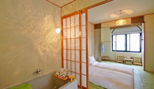 Japanese Deluxe