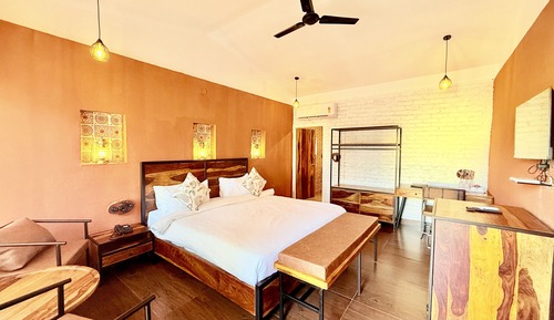Elite Room