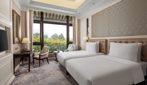 Superior  Garden View  Twin Room
