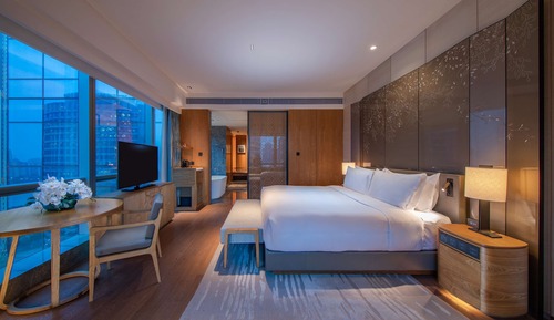 Prestige Canton Tower Riverside Room (King Bed)
