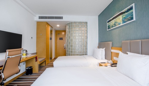 2 Twin Beds Standard