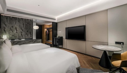 Superior Twin Room, City View