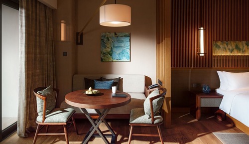 Premier King Room
