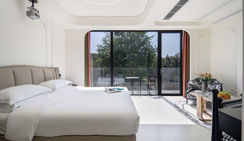 Senior Double Room, Valley View