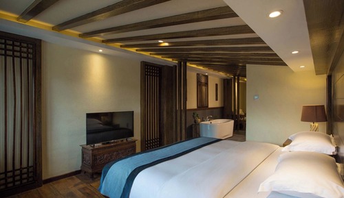 Luxury Suite, Park View