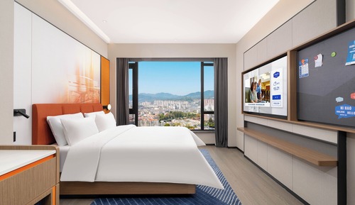 Comfort Single Room, City View