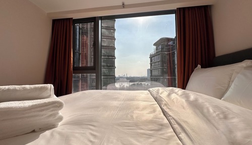Deluxe Loft, 3 Bedrooms, Kitchen, Garden Area