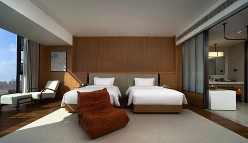 Panoramic Twin Room