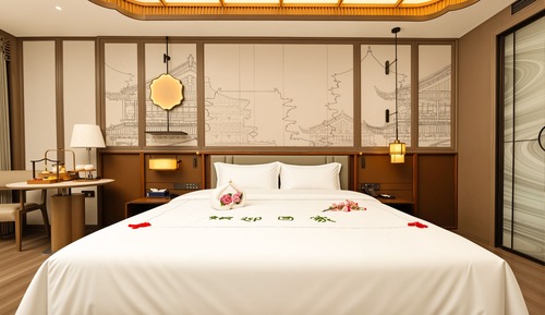 Elegant King Room