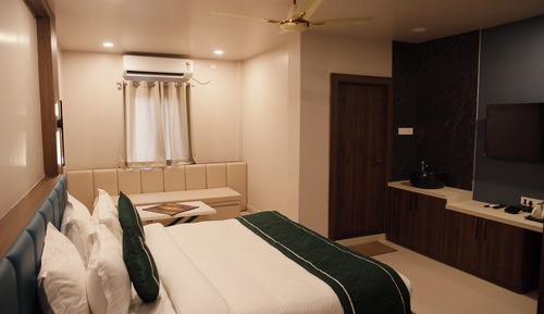 Deluxe Double Room, City View