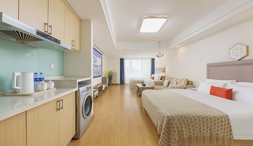 Standard Twin Room, City View