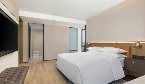 Premier Suite, 1 Bedroom, City View