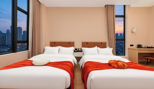 Standard Twin Room