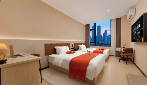 Business Twin Room