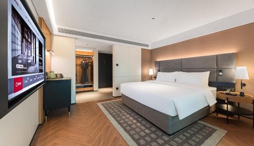 Deluxe Double Room, City View