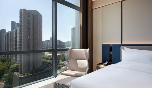 Superior Room, 1 King Bed