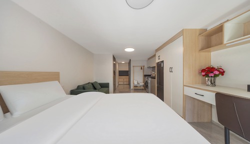 Superior Double Room, City View