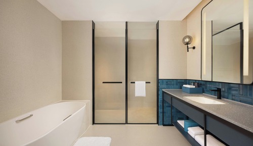 Signature Suite, 1 Bedroom, Garden View
