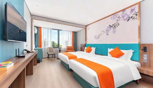 Comfort Twin Room, City View