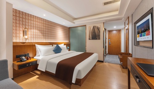 Comfort Double Room, City View
