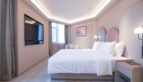 Executive Room, 1 King Bed