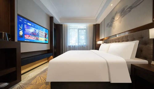 Business King Room