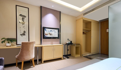 Luxury Double Room, City View