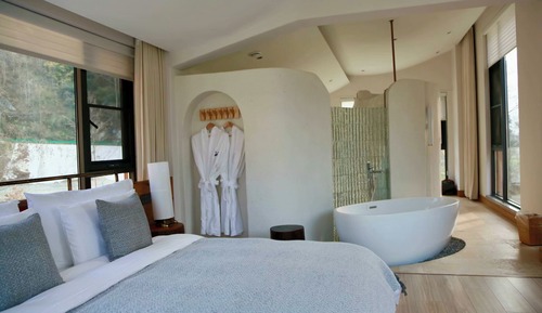 Senior Villa, Mountain View