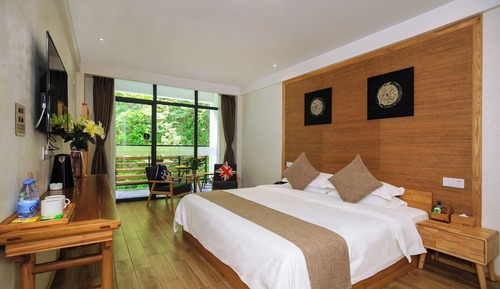 Deluxe Double Room with Balcony