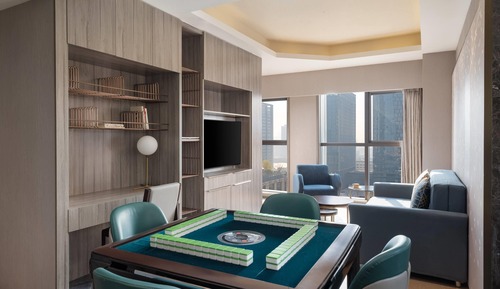 Suite, 1 King Bed with Sofa bed, Smoking