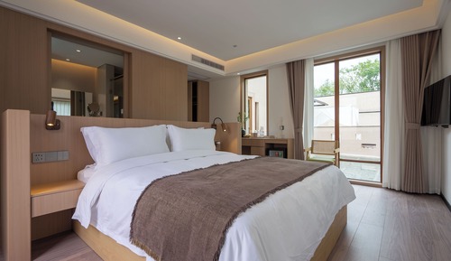 Signature Double Room, River View