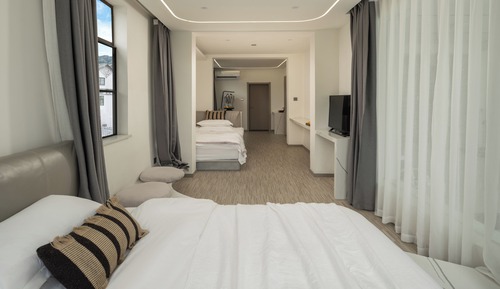 Traditional Twin Room, Garden View