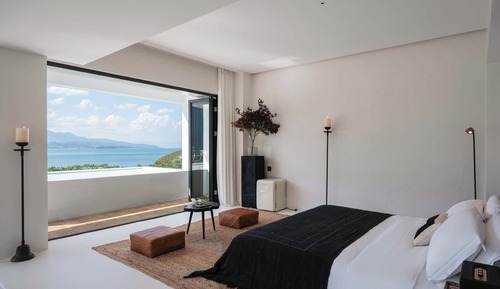Superior Suite, Balcony, Pool View