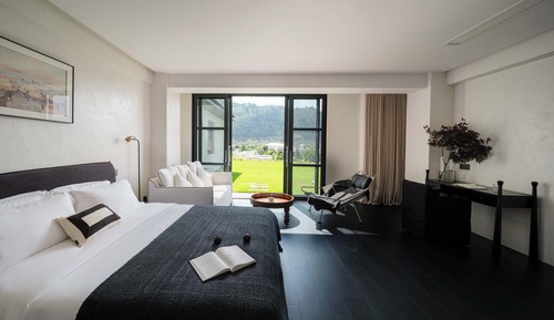 Classic Double Room, Balcony, Lake View