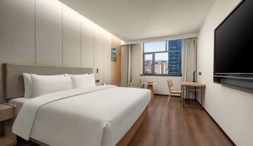 Superior Room, 1 King Bed, Non Smoking