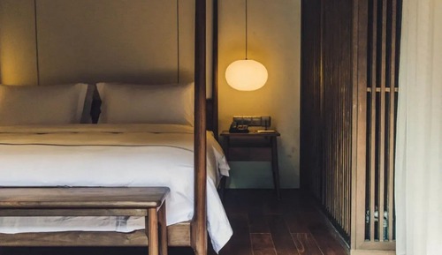 Senior Double Room, Hill View