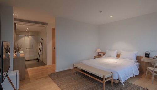 Classic Room, Hill View