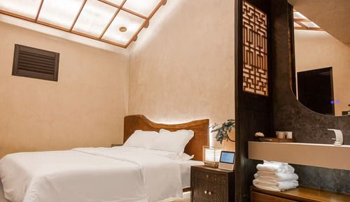 Classic Double Room, Courtyard View